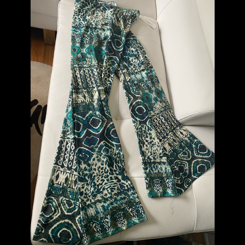 Green multi color stretch bell bottom pant